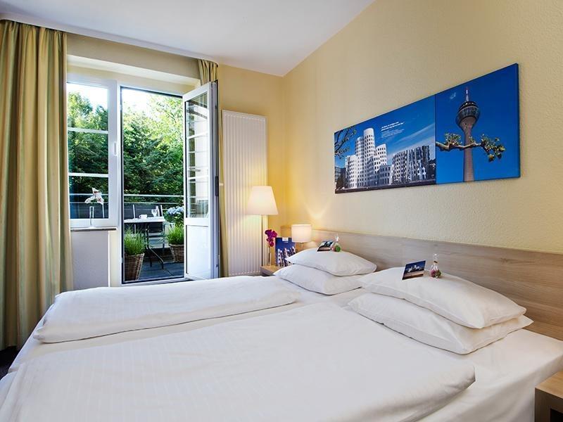 Hotel am Hofgarten Düsseldorf Buitenkant foto