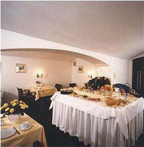 Hotel am Hofgarten Düsseldorf Restaurant foto