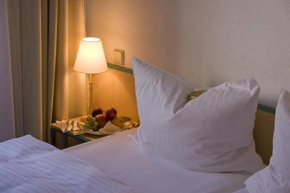 Hotel am Hofgarten Düsseldorf Buitenkant foto